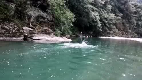 保定高新区:浓情腊八 粥香四溢暖人心